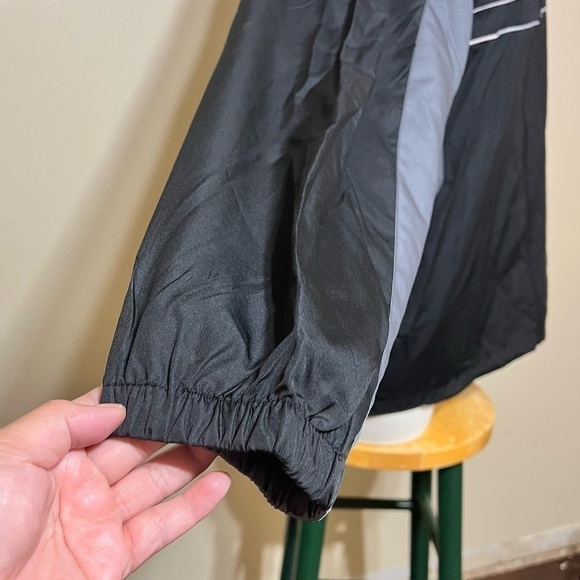 DUNBROOKE NFL teams Wind Breaker Carolina Panthers Large Nwt - Picture 13 of 15